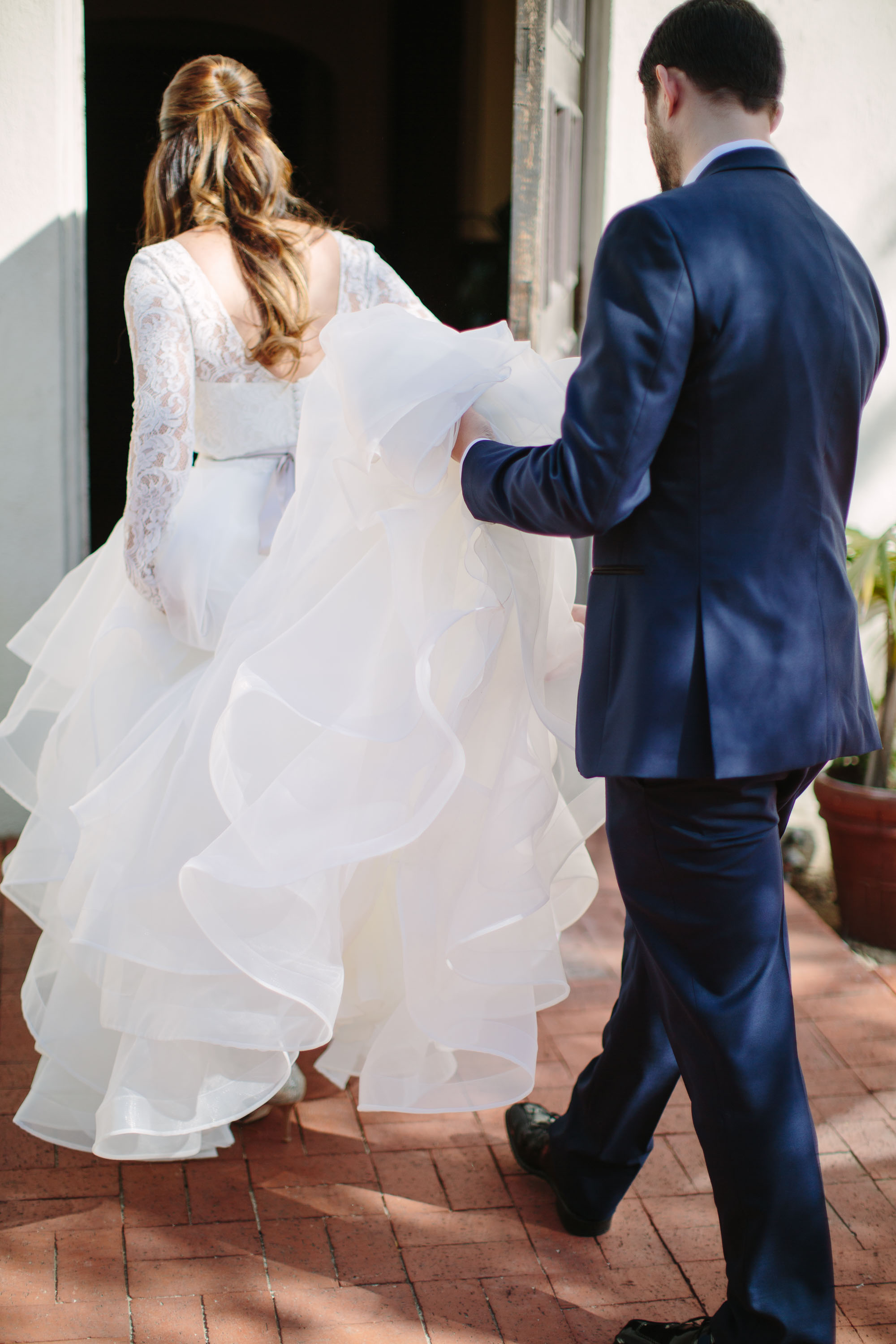 www.marycostaphotography.com | Santa Barbara Riviera Mansion Wedding | 027